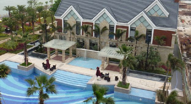 深圳名宛小区游泳池工程